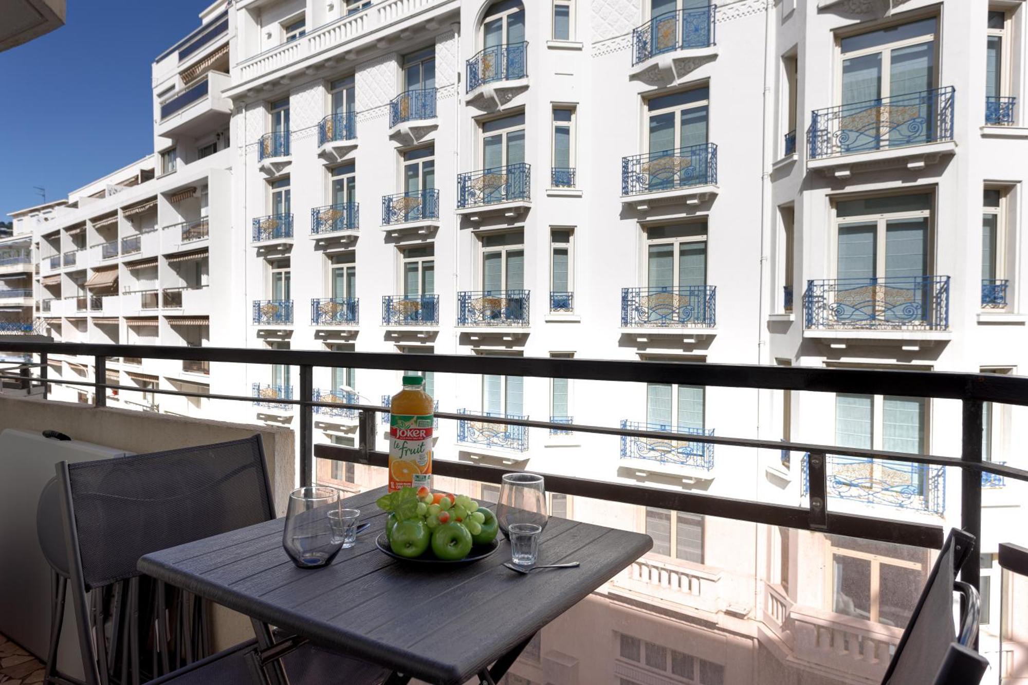L'Unique Maubourg - Next Hotel Martinez - Terrasse Cannes Luaran gambar